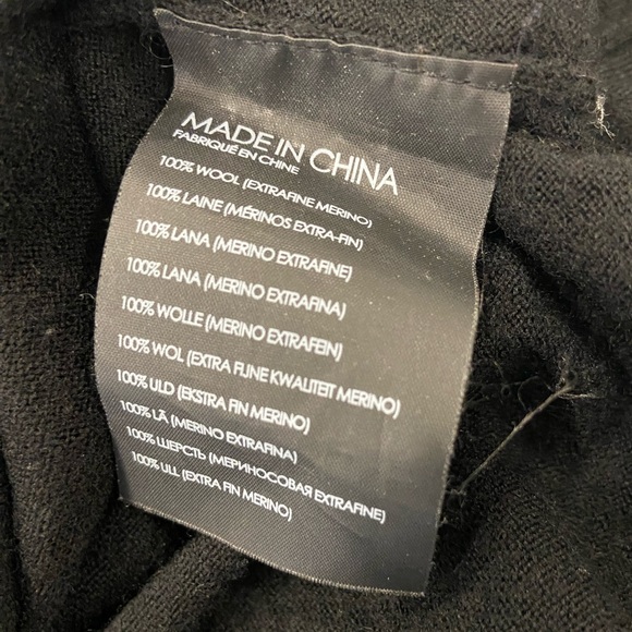 Club Monaco - Collared Sweater - Black - Size XS - Picture 5 of 6